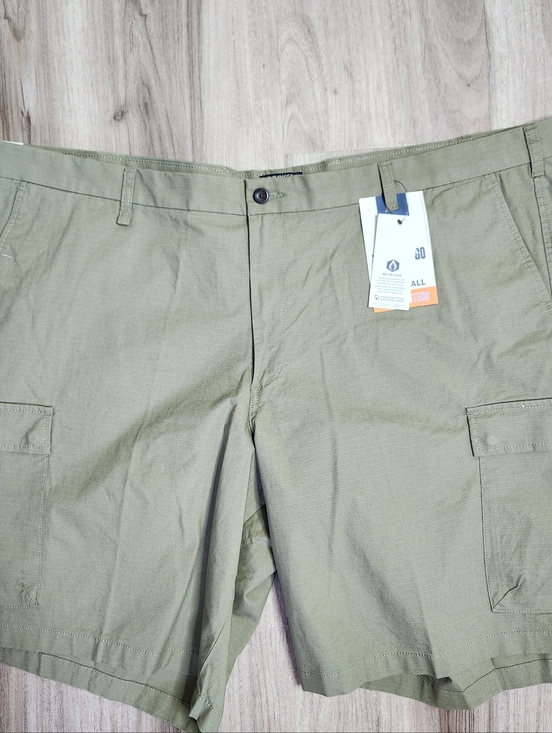 Dockers Other - Dockers Mens Performance Tech Cargo Shorts Green Stretch Wicking Vacation